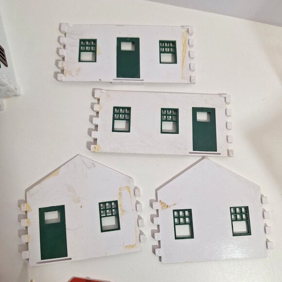 Plasticville O Scale Church Barn Replacement Parts Vintage Plastic Buildings - Picture 8 of 11